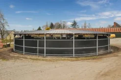 New A VENDRE EUR CHEVAUX 6 PLACES Marcheur Chevaux