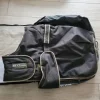 Couverture poulain Classic 1200D - 340g, noir Couvertures Cheval