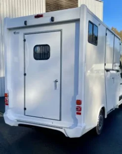 Discount Feu arrière à leds VL chevaux clignotant - 12/24 volts Pièces Détachées Van Et Camion