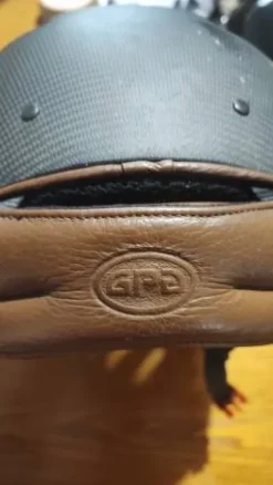 Discount Gpa speed air leather Marque: GPA Homme Protections De Tête·Casques D'équitation|Tenue D'Équitation Homme·Casques Homme