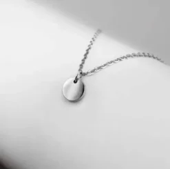 Pendentif avec médaille personnalisée - Bijoux