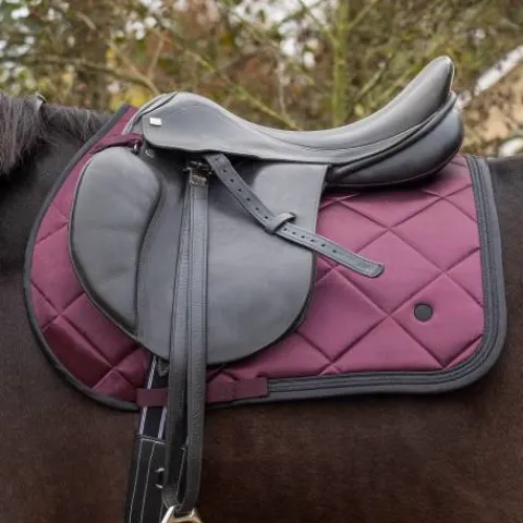 Hot Tapis de selle Zahra Bordeaux - - Effet satiné, motifs élégants Tapis De Cso|Tapis De Selle
