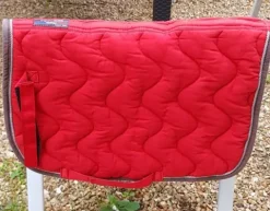 Sale Tapis équithème rouge double poney  NEUF Tapis De Selle|Tapis De Selle